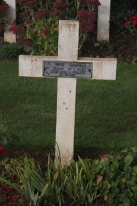 Aubigny Communal Cemetery Extension - Roche, Francois